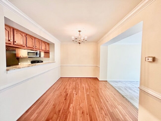 Photo - 7503 Westmore Dr