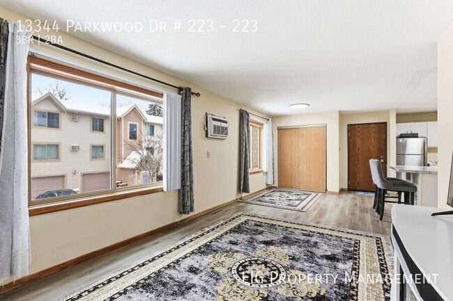 Photo - 13344 Parkwood Dr Unit 223