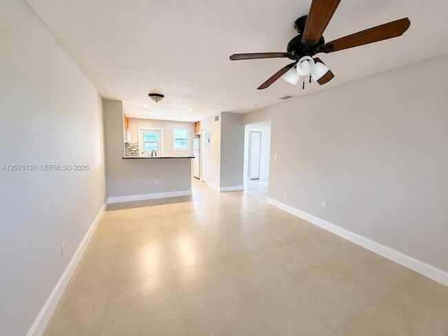 Photo - 13215 NE 6th Ave Unit 106