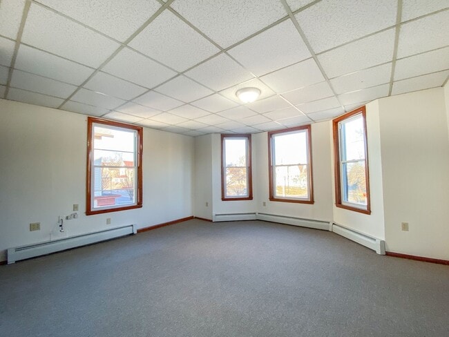 Photo - 1-3 Webster St / Amauta Apartments LLC Unit 2nd Fl
