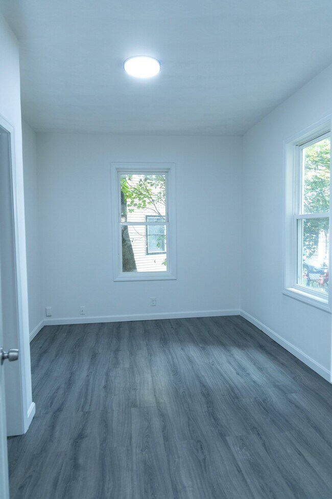 116 Lucerne St Unit 1