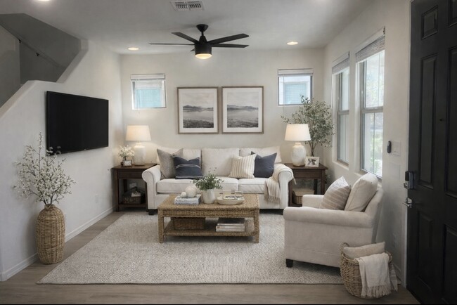 Photo - 8337 E Irwin Ave