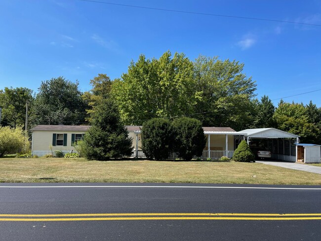 3 bedroom home Fayetville PA! - 3 bedroom home Fayetville PA!