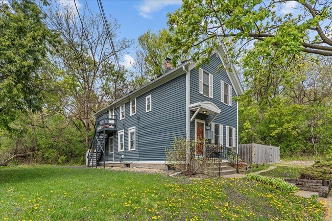 195 Oneida St Unidad 2