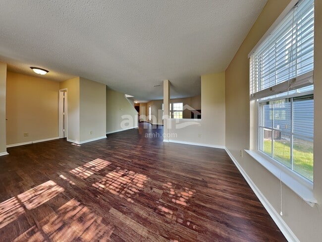 Photo - 8330 S Rising Sun Dr