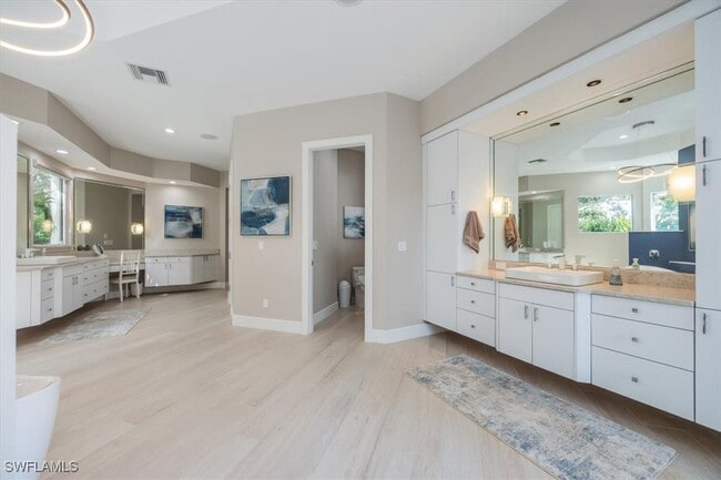 Photo - 5000 Groveland Terrace