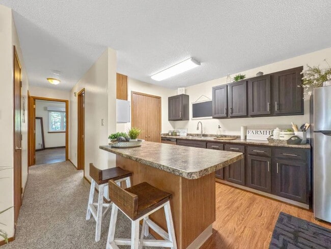 Building Photo - Sun Prairie & Vista Court