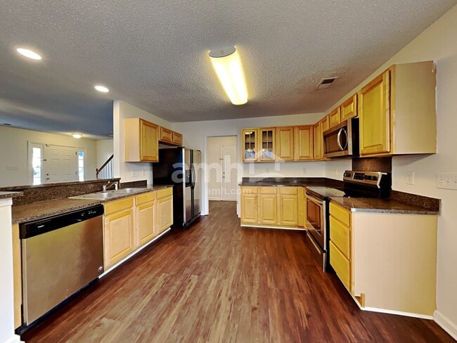 Photo - 130 Devon Forest Dr