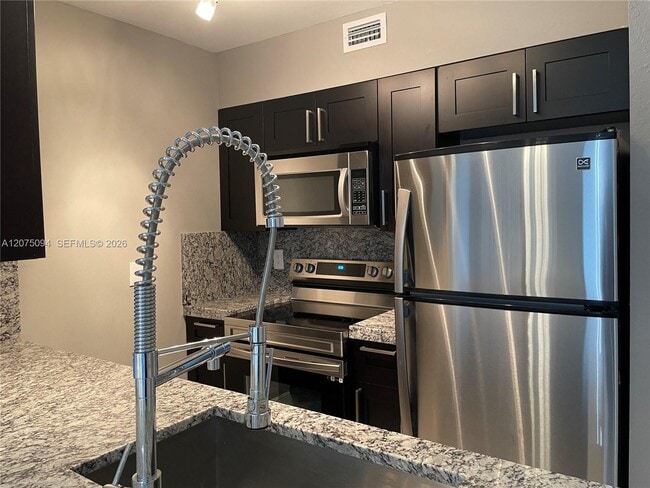 Photo - 4158 Inverrary Dr Unit 503