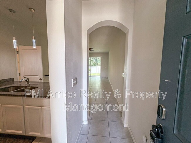 Photo - 2144 Laceflower Dr