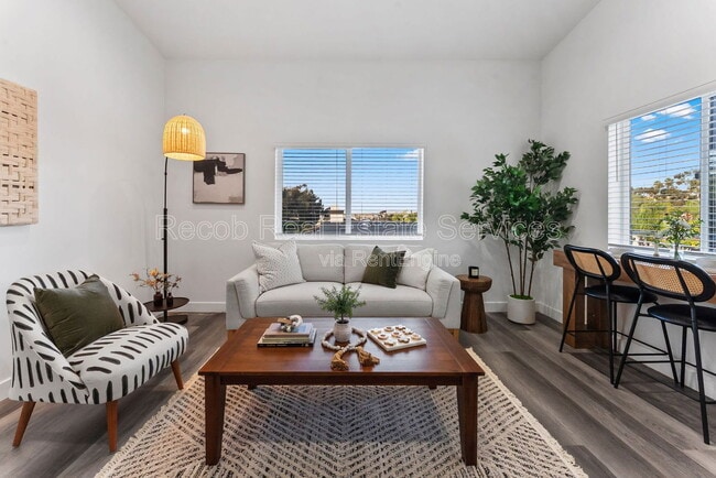 Photo - 832 Desty St Unidad 10