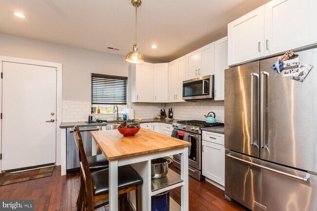 Photo - 3016 Baltz St