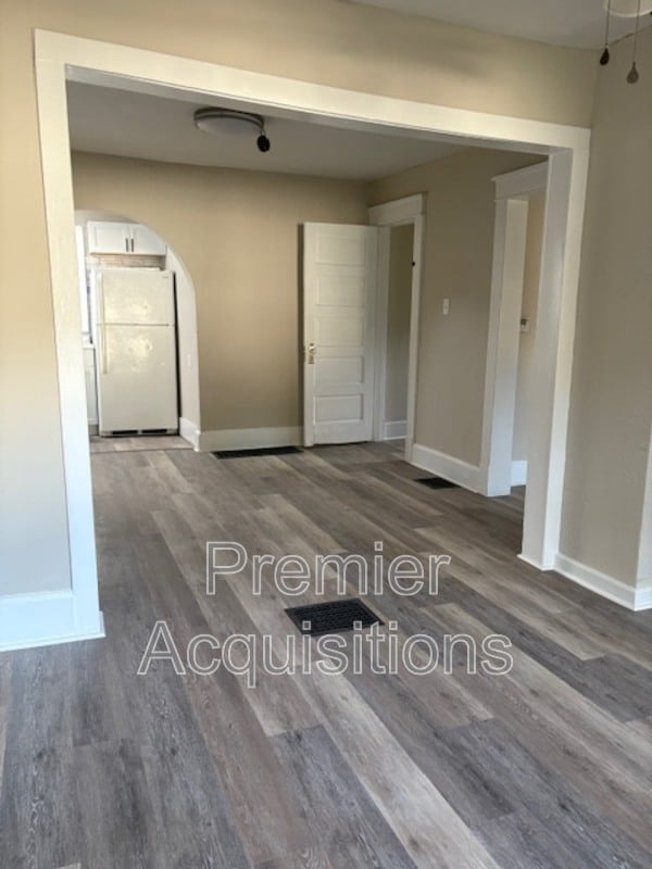 Photo - 3318 Fernwood Ave