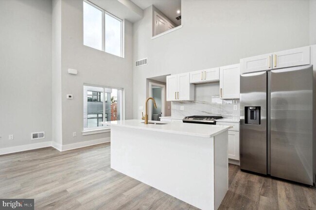 Photo - 1801 N 6th St Unit 2