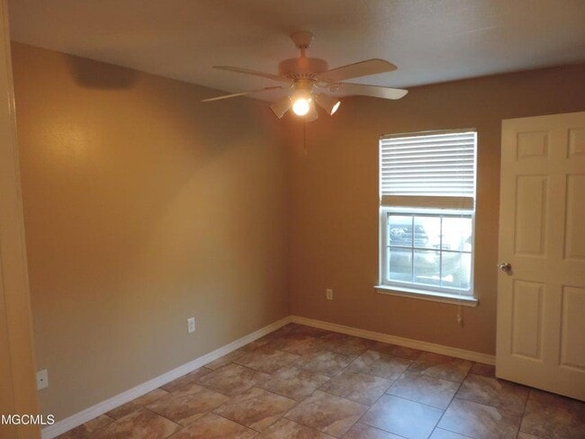 Photo - 207 Reed Ave