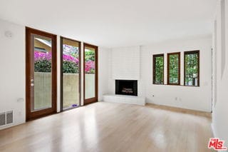 Photo - 110 Dudley Ave