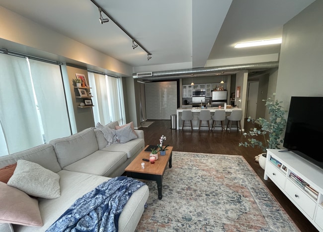 Photo - 243 Northampton St Unit 200