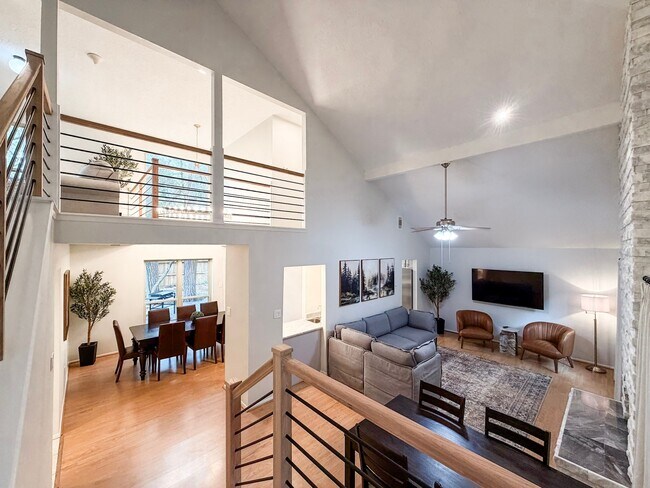 Photo - 29 Pinewood Forest Ct