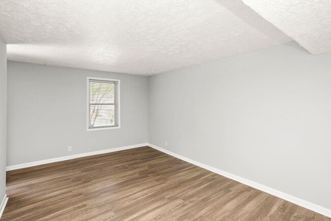 Photo - 3307 Falls Creek Dr