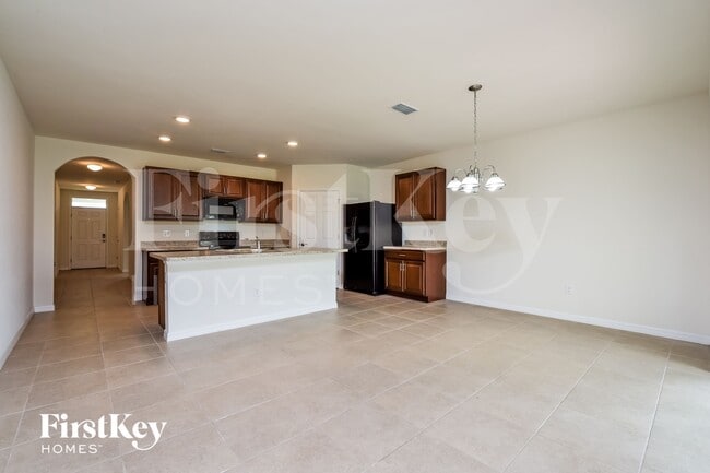 Photo - 2718 SW 8th Ct