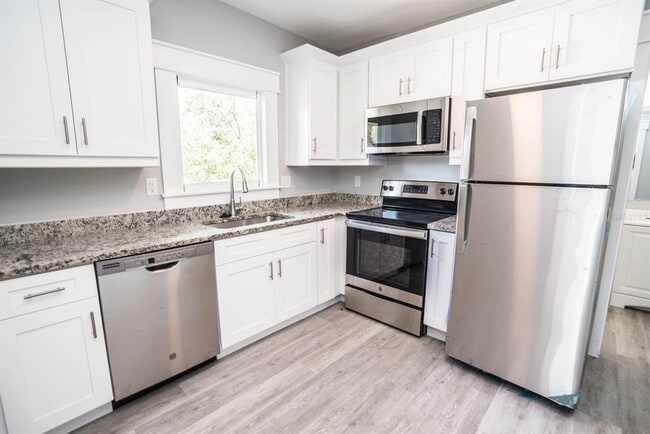 Photo - 2817 N Taliaferro Ave Unit 3