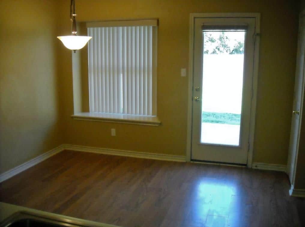 "Charming 3-Bed Oasis with 2.5 Baths in Pr... - "Charming 3-Bed Oasis with 2.5 Baths in Pr... Apartment