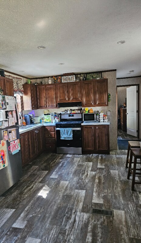 Photo - 128 Nelson Rd