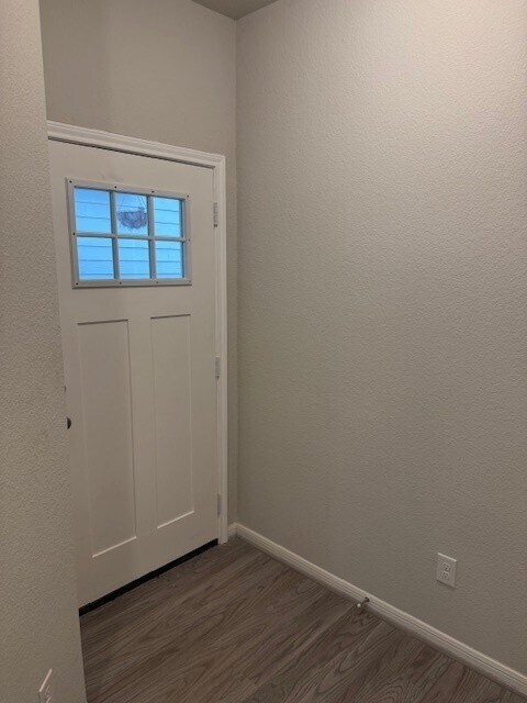 Photo - 156 Camelot Pl Ct