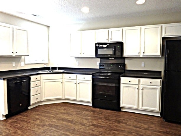 Photo - 104 Covey Court