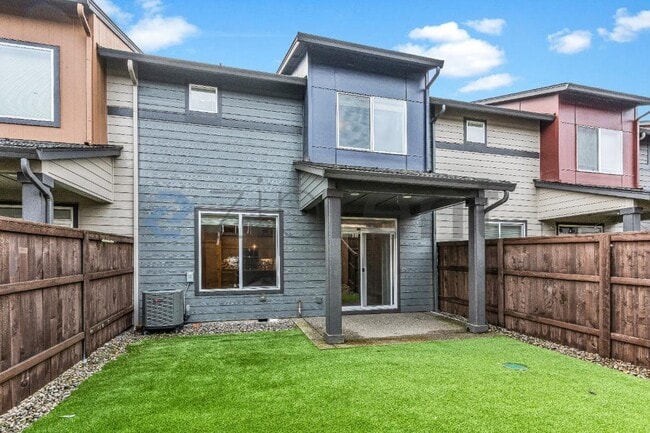 Photo - 12028 NE 108th St