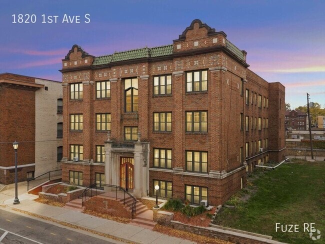 Building Photo - 1820 1st Ave S Rental