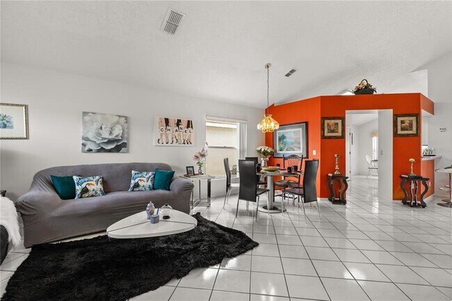 Photo - 2703 Chatham Cir