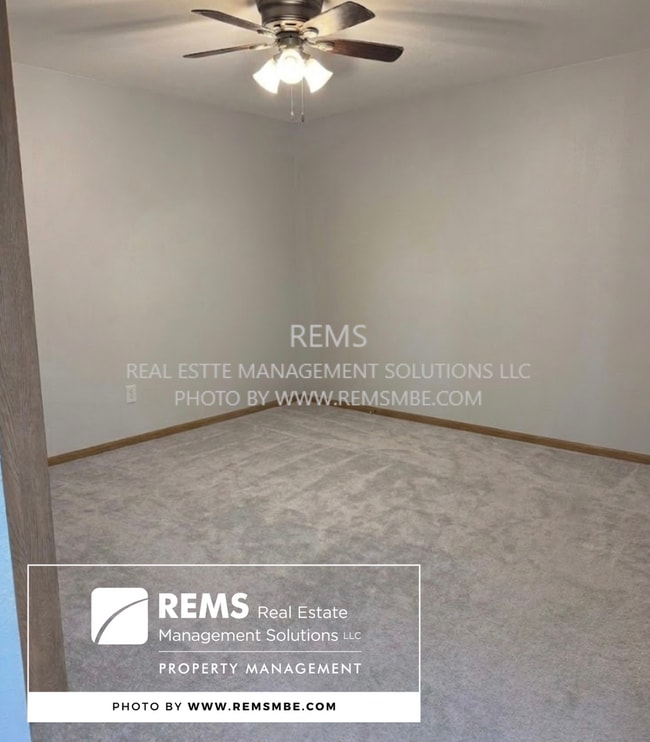 Photo - 33A Grand Canyon Dr