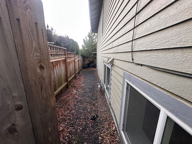 Photo - 14441 NE Morris Ct Unit ADU