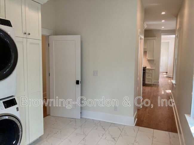 Photo - 1005 W Eastland Ave