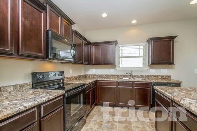 Photo - 3012 Wesley Rd