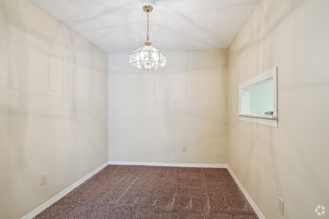 The Loften 1BR, 1BA - 798SF - Dining Room