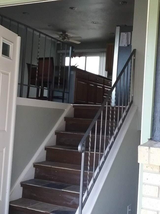 Photo - 615 Ammons St