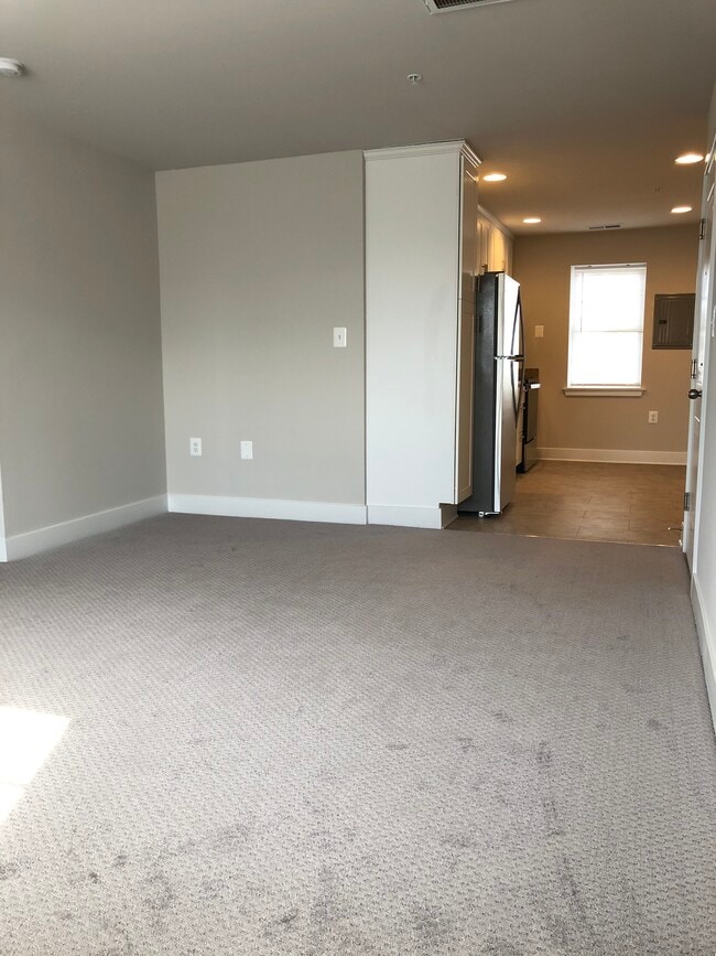 Photo - 304 8th St Unit C