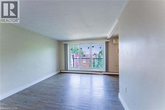 Photo - 326 Hunter St E Unit 402