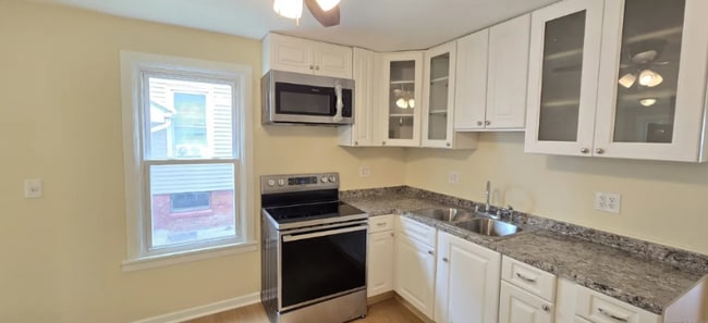 Photo - 207 E Main St Unit 1