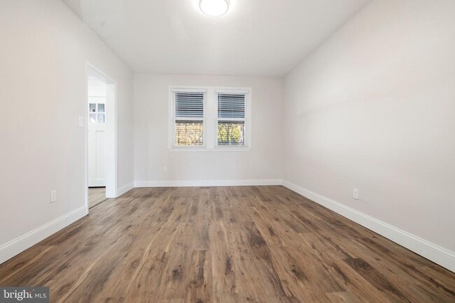 Photo - 3426 Parklawn Ave