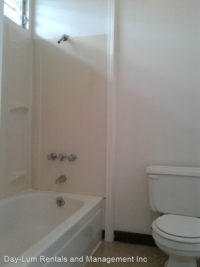 Photo - 460 Kilauea Ave