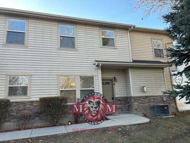 Building Photo - 2 Master Suites, 2.5 Bath Condo in West Jordan