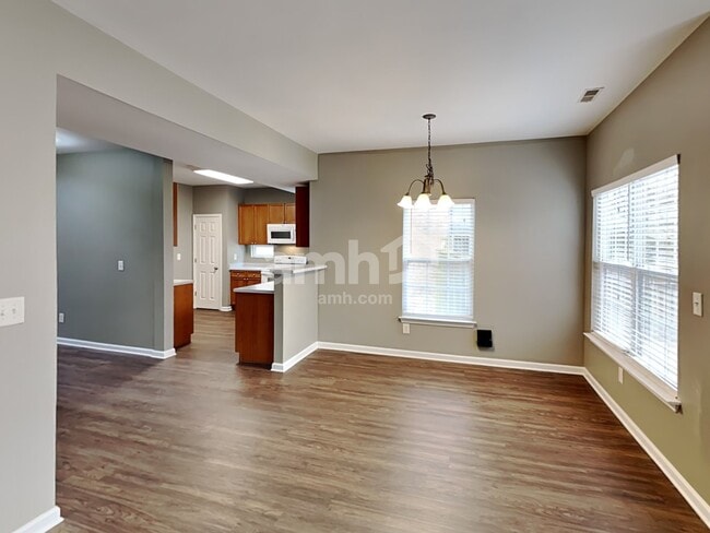 Photo - 1107 Stafford Dr