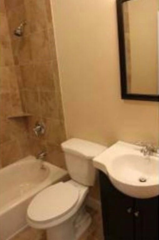 Photo - 100 Old Harbor St Unidad 2