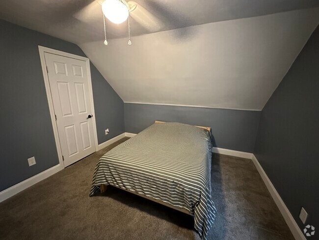 Building Photo - 539 Southwood Ave Rental