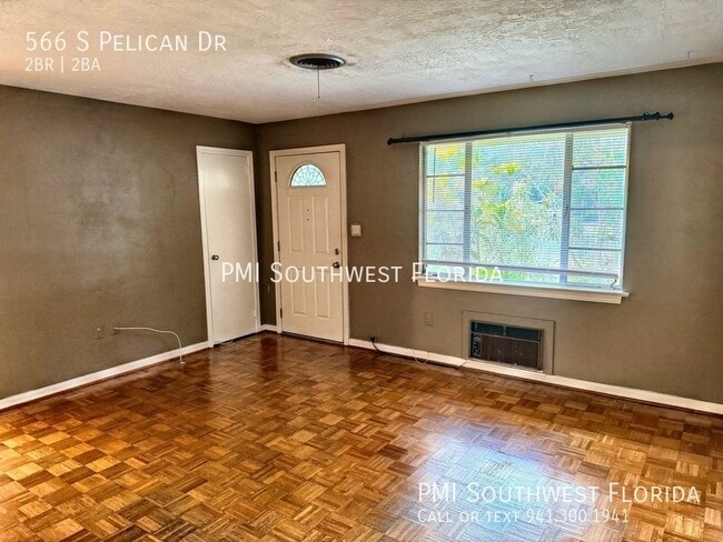 Photo - 566 S Pelican Dr