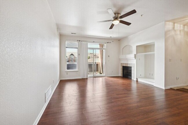 Photo - 14261 E 1st Dr Unidad 205