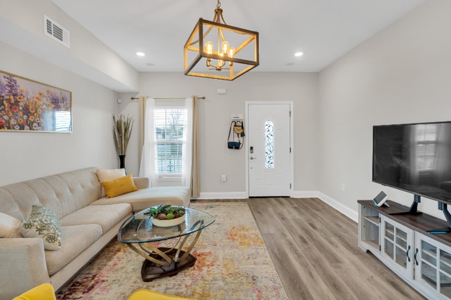 Photo - 9311 Belfast St Unit Suite E